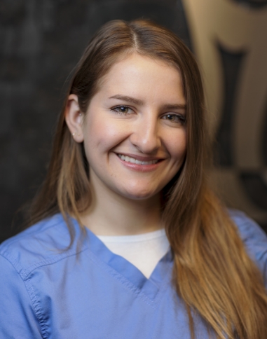 Dental Hygienist, Kat