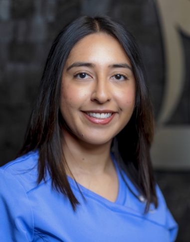 Dental assistant Marisol